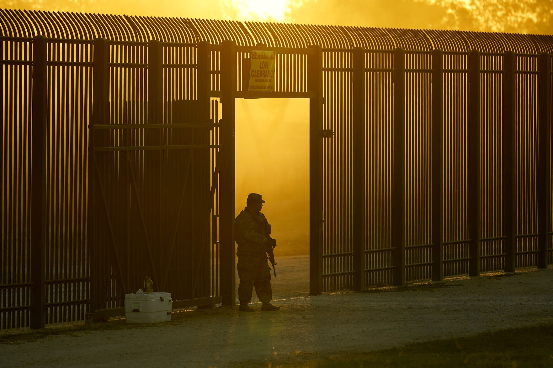 1.78 million border crossings in the Southwest